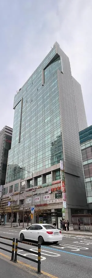 Appartamento Hongik Univ Station Exit 1 Seul